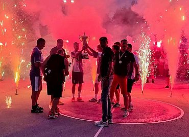 Glovia i vatromet Glovia i vatromet