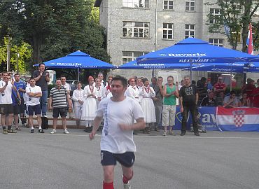 2013_26