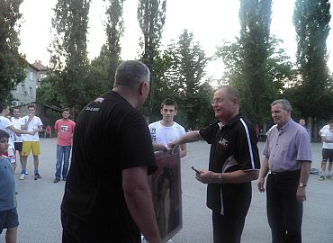 2013_37